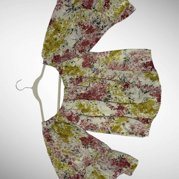 eesome brand women's blouse with floral pattern off-the-shoulder neckline Small - Picture 10 of 10